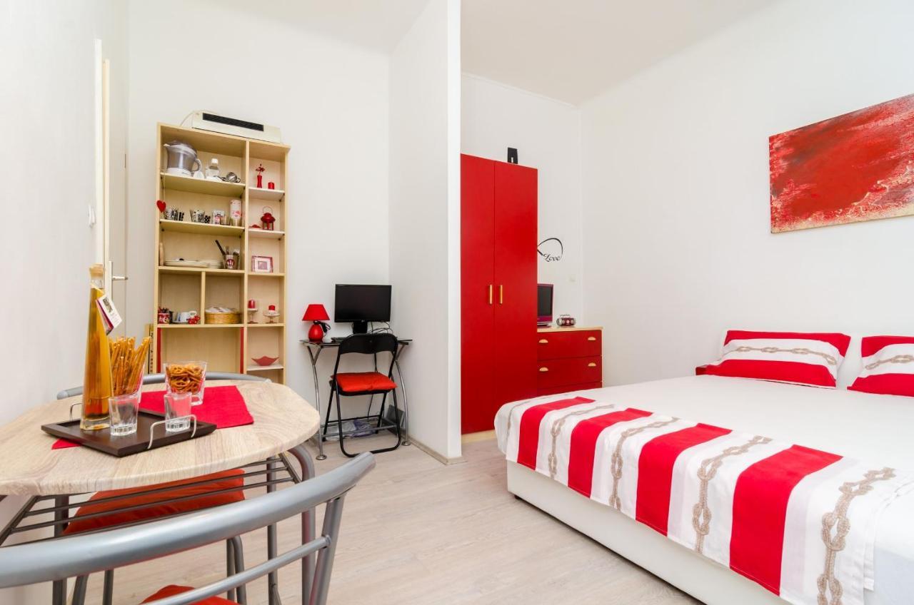 Apartment Caceris Dubrovnik Exterior photo